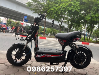 Xe đạp điện Giant 133s plus chạy 4 bình to