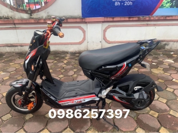 Xe máy điện xmen đèn tim