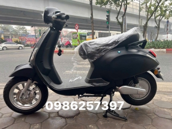 Xe điện Vespa  đen nhám mới 100% kiểu dáng hiện đại