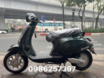 Xe điện Vespa 2 phanh đĩa màu xanh rêu mới 100%