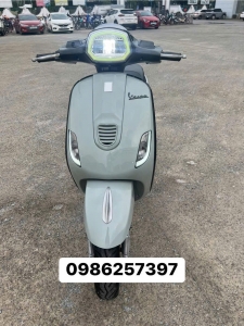 Bán xe điện Vespa đèn vuông màu xám xi măng nét 90%